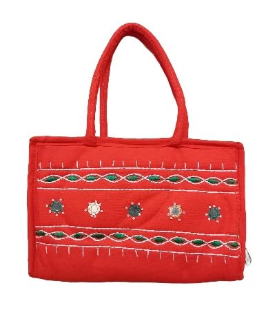 Handicraft shoulder bags